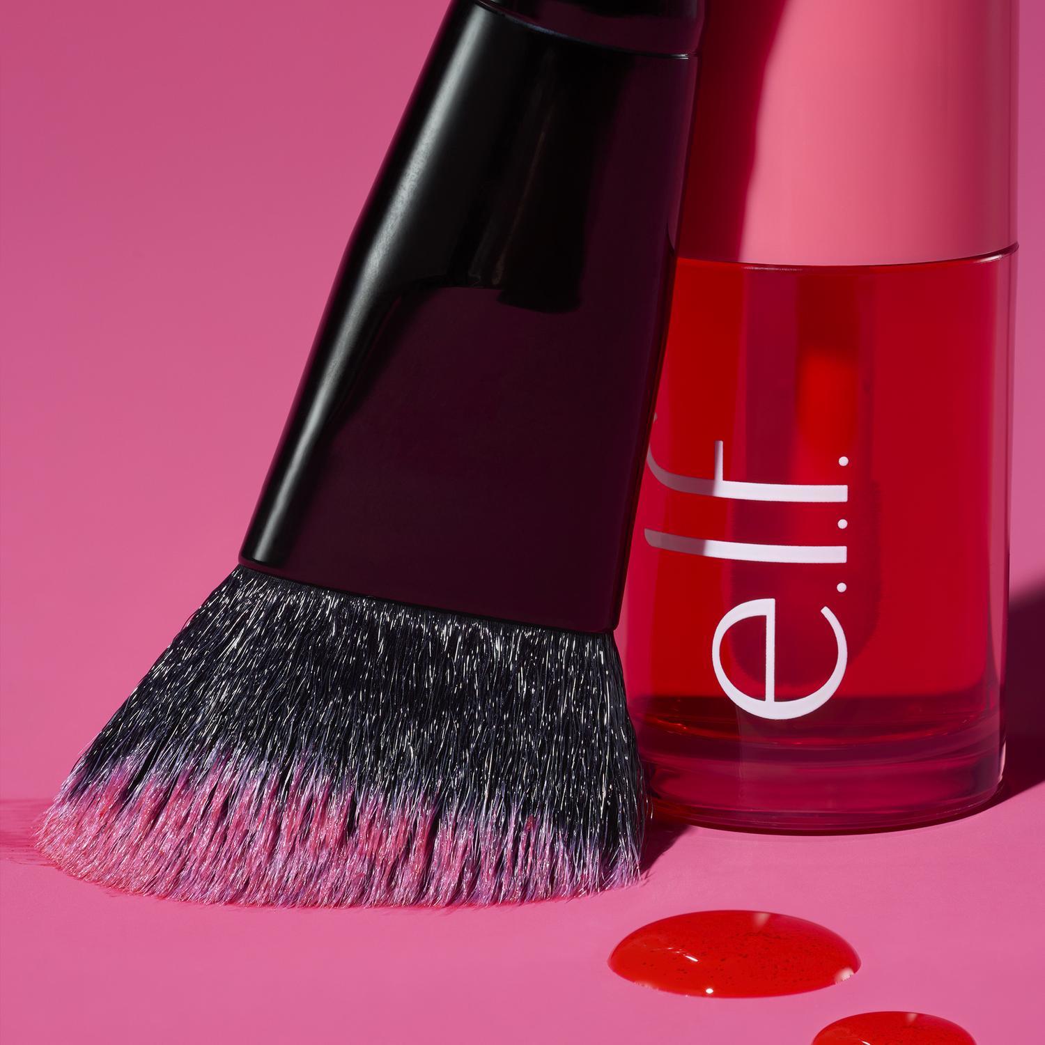 E.L.F. STAIN & TINT BLENDING BRUSH (BROCHA DE RUBOR DE MAQUILLAJE CON CERDAS DENSAS)
